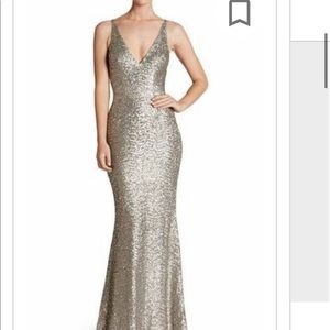 🔥 Dress the Population Harper Gown